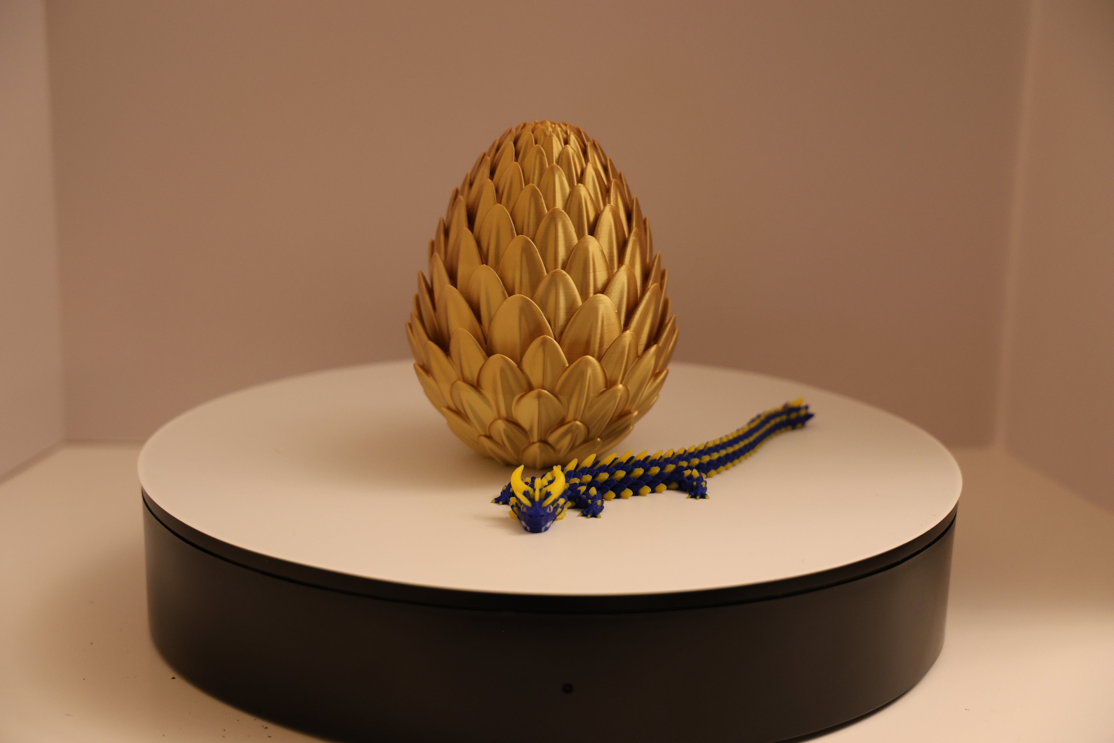 3D Printed Dragon Egg Large