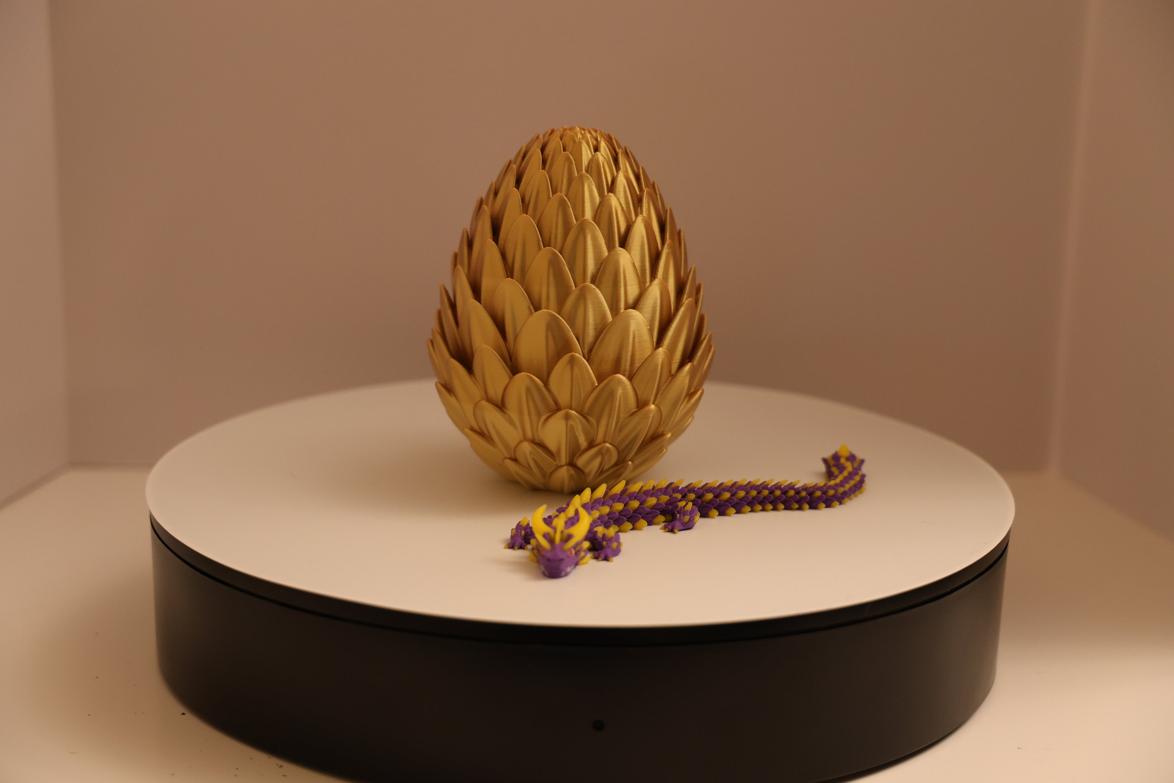 3D Printed Dragon Egg Large
